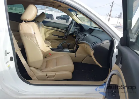 2010 Honda Accord 2.4 Ex-L from USA, damaged, VIN 1HGCS1B83AA021261